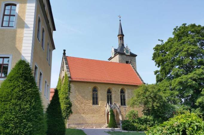 Schlosskirche St. Justinus und St. Laurentius - © doatrip.de