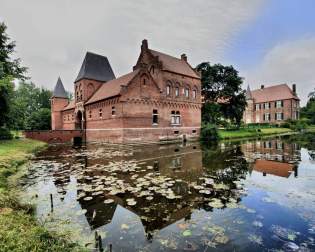 Hülshoff Castle