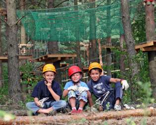 CLIMB UP! – Kletterwald ® Hennigsdorf