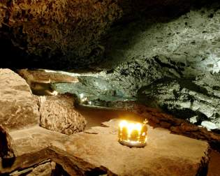 Barbarossahöhle