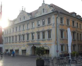 Falkenhaus