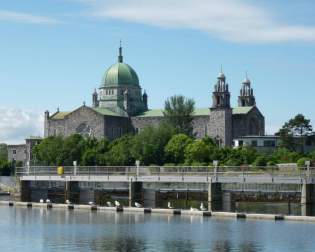 Kathedrale Mariä Aufnahme in den Himmel und St. Nikolaus