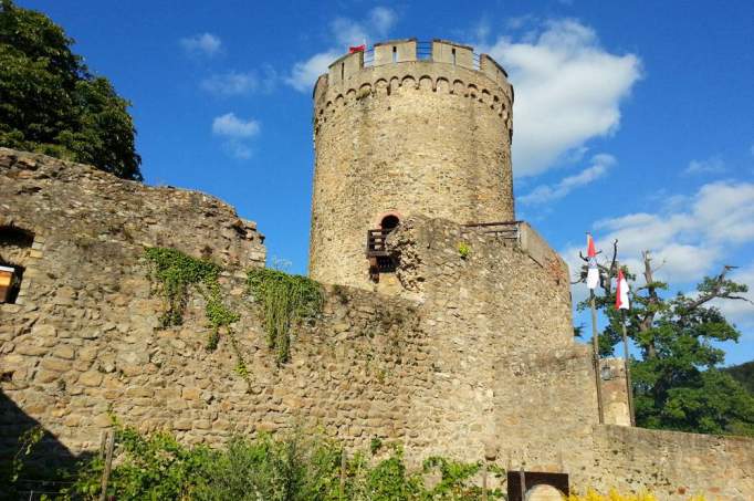 Schlossruine Alsbach - © doatrip.de