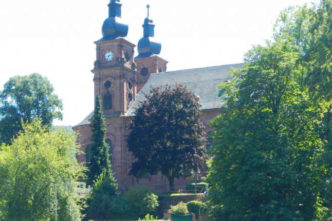 Pfarrkirche St. Gangolf - © doatrip.de