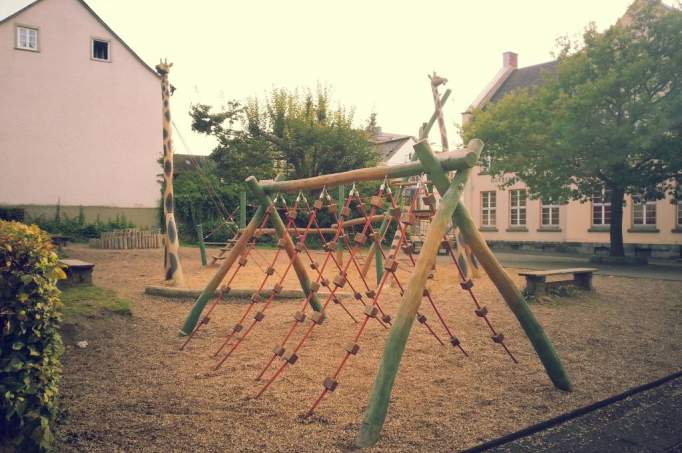 Spielplatz Norbertusschule Arnsberg - © doatrip.de