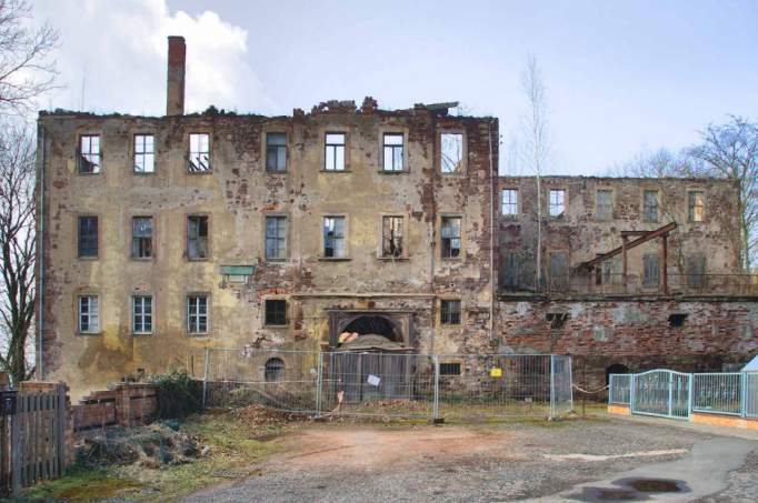 Berga Palace Ruins - © Horst Zwerenz