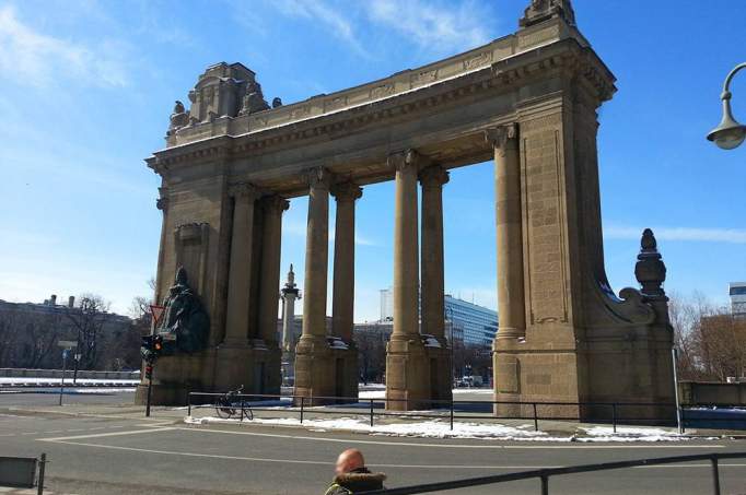 Charlottenburger Tor - © doatrip.de