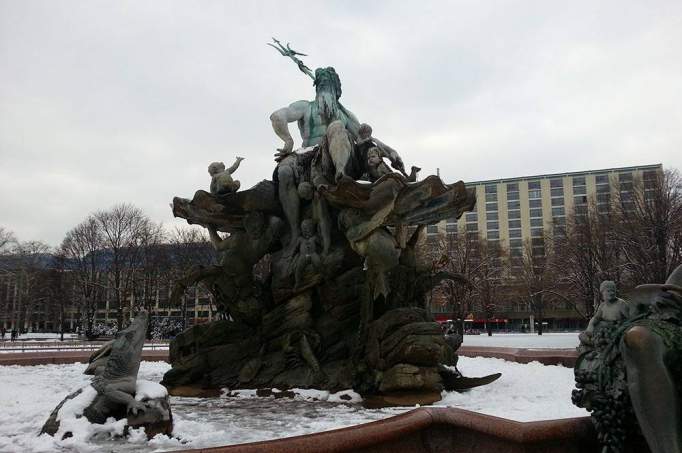 Neptunbrunnen - © doatrip.de