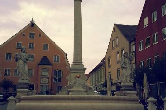 Marienfountain with Plague Column - © doatrip.de