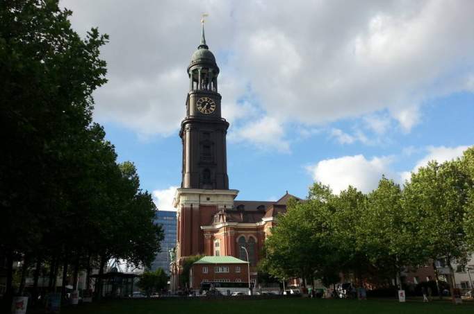 Hauptkirche Sankt Michaelis - © doatrip.de