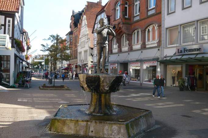 Rattenfänger-Brunnen - © doatrip.de