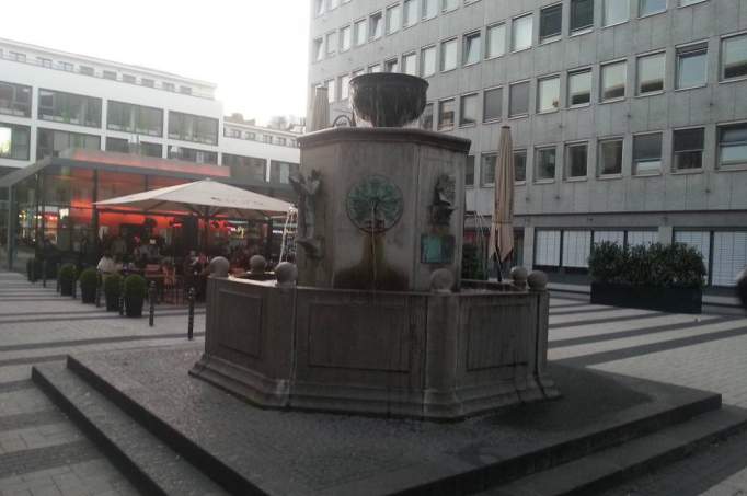 DuMont Brunnen - © doatrip.de