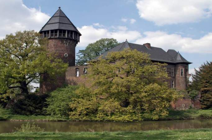 Burg Linn - © Horst Zwerenz