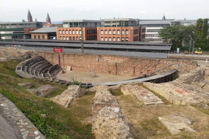 Roman Theatre Mentz - © doatrip.de