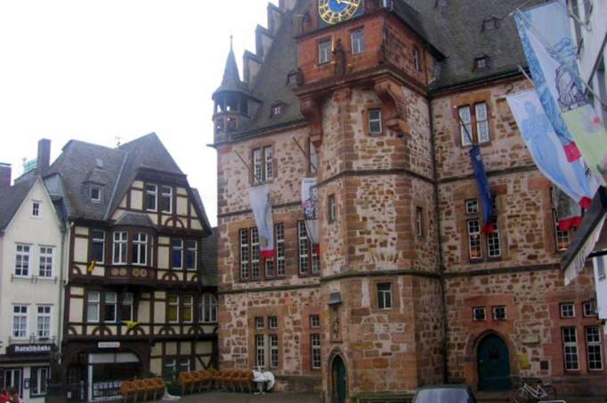 Marburg Townhall - © Judith Maria Maurer