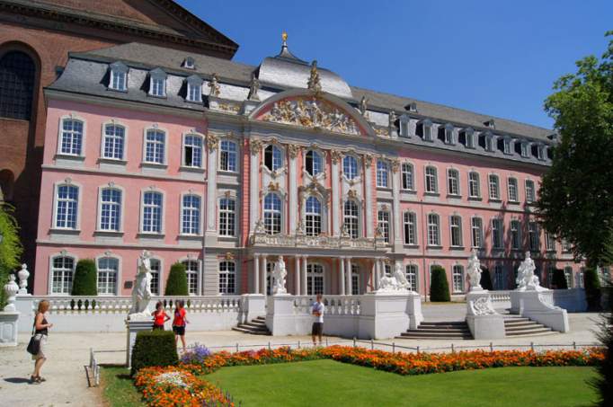 Electoral Palace - © doatrip.de