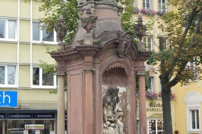 Chronos Fountain - © doatrip.de