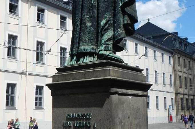 Ausflugsziel EchterDenkmal in Würzburg DOATRIP.de