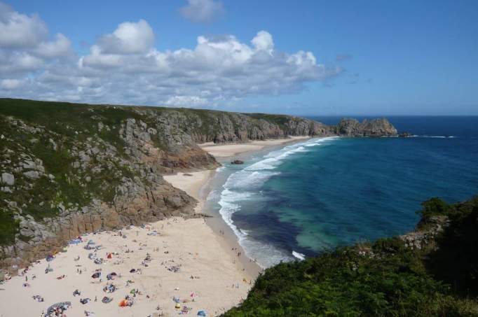 Porthcurno Beach - © doatrip.de