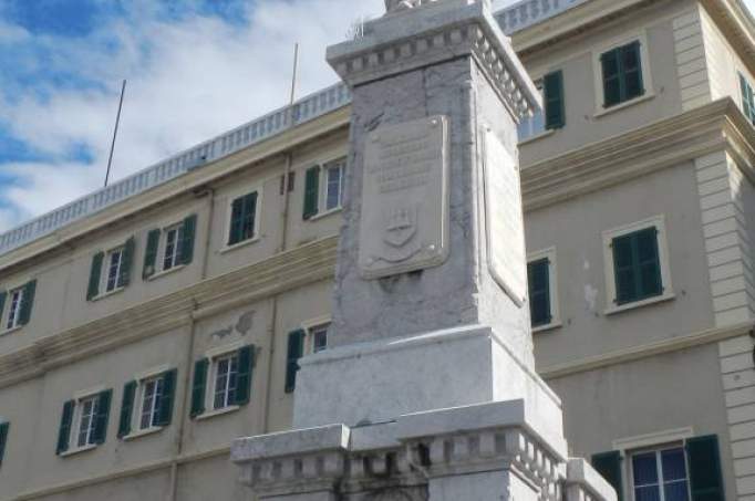 Gibraltar War Memorial - © doatrip.de