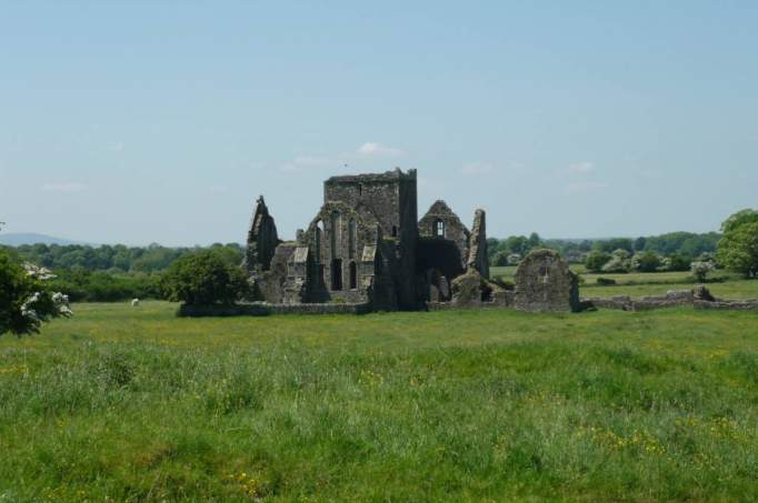 Dominic’s Abbey Cashel Ruins - © Alexander Henke