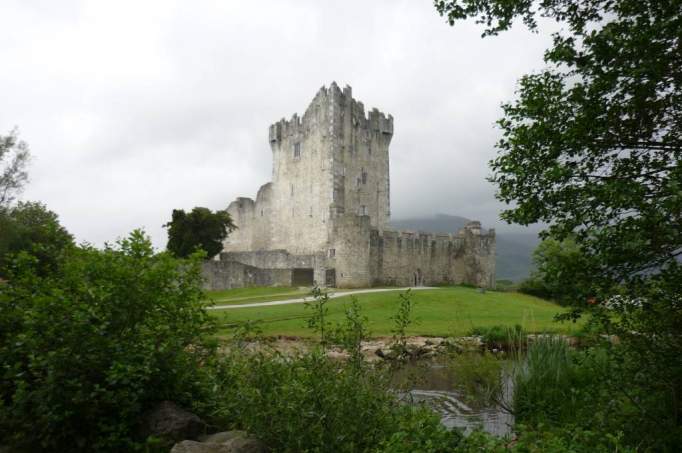 Ross Castle Ruins - © Alexander Henke