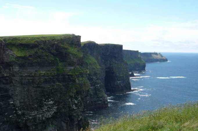 Cliffs of Moher - Cliffs Coastal Walk - © Alexander Henke