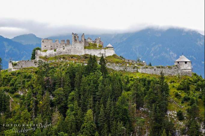 Ehrenberg Castle Ruins - © Wolfgang Defort