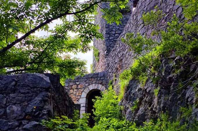 Wartenfels Castle Ruins - © doatrip.de