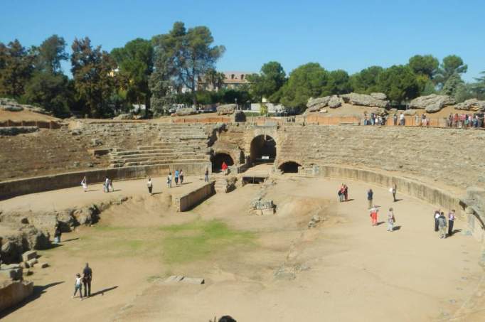 Amphitheater von Emerita Augusta - © doatrip.de