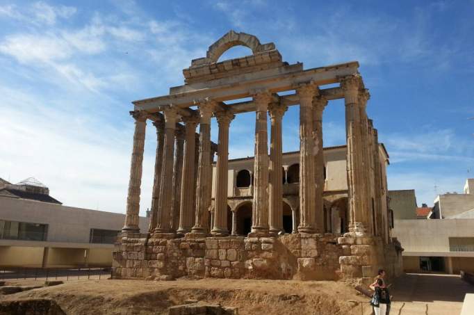 Temple of Diana - © doatrip.de