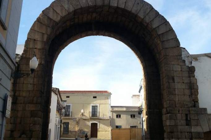 Arch of Trajan - © doatrip.de