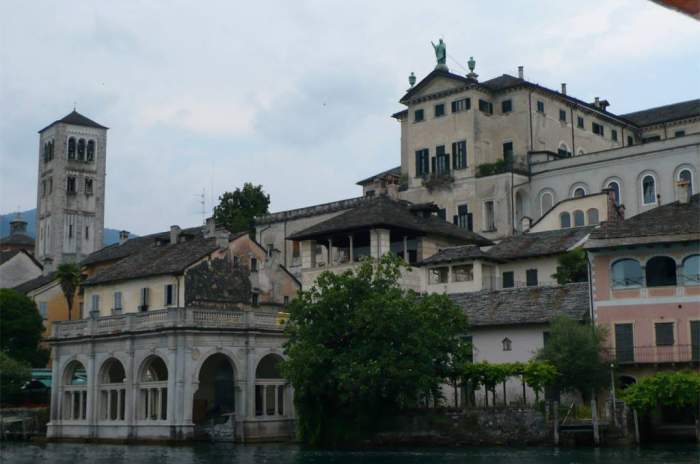 Orta San Giulio - &copy; doatrip.de