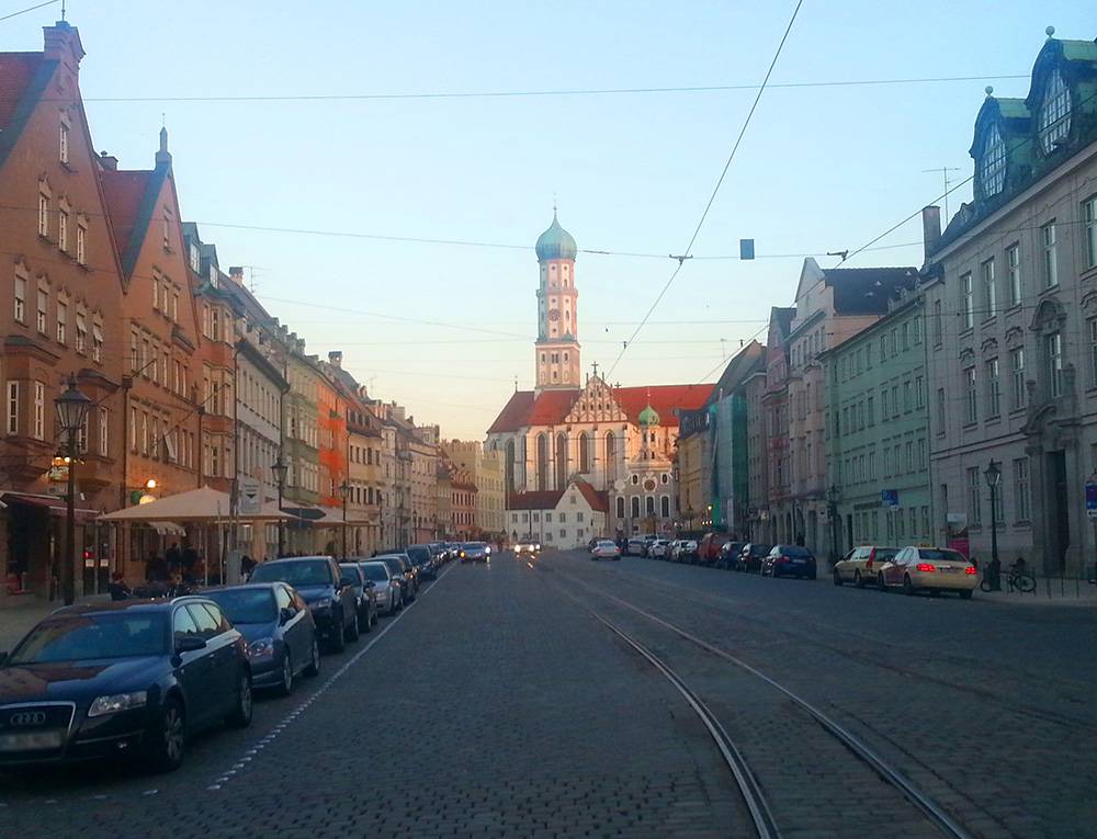 Local destination St. Ulrich und Afra in Augsburg - DOATRIP.de